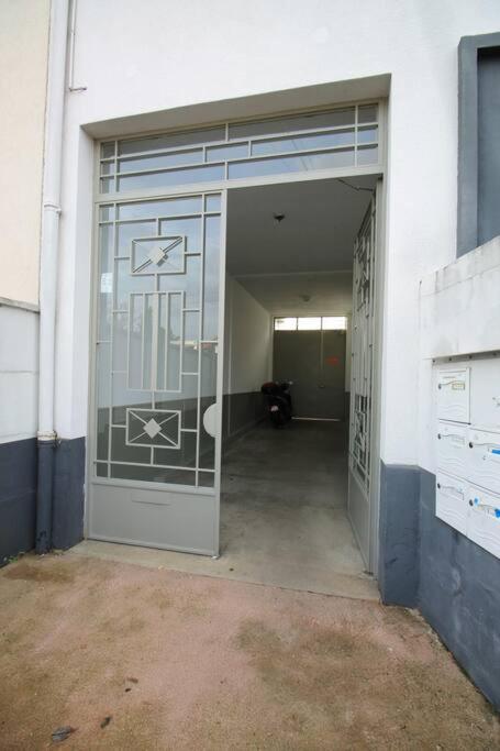 Escale-Marne Fr - 202 - Free Parking - Free Luggage Storage - All Equipped - Linen Included - Washing Machine - 10Mn Walk Metro 8 - Rer A - Panoramic View - From 1 To 14 Guests Мезонз-Альфор Екстер'єр фото