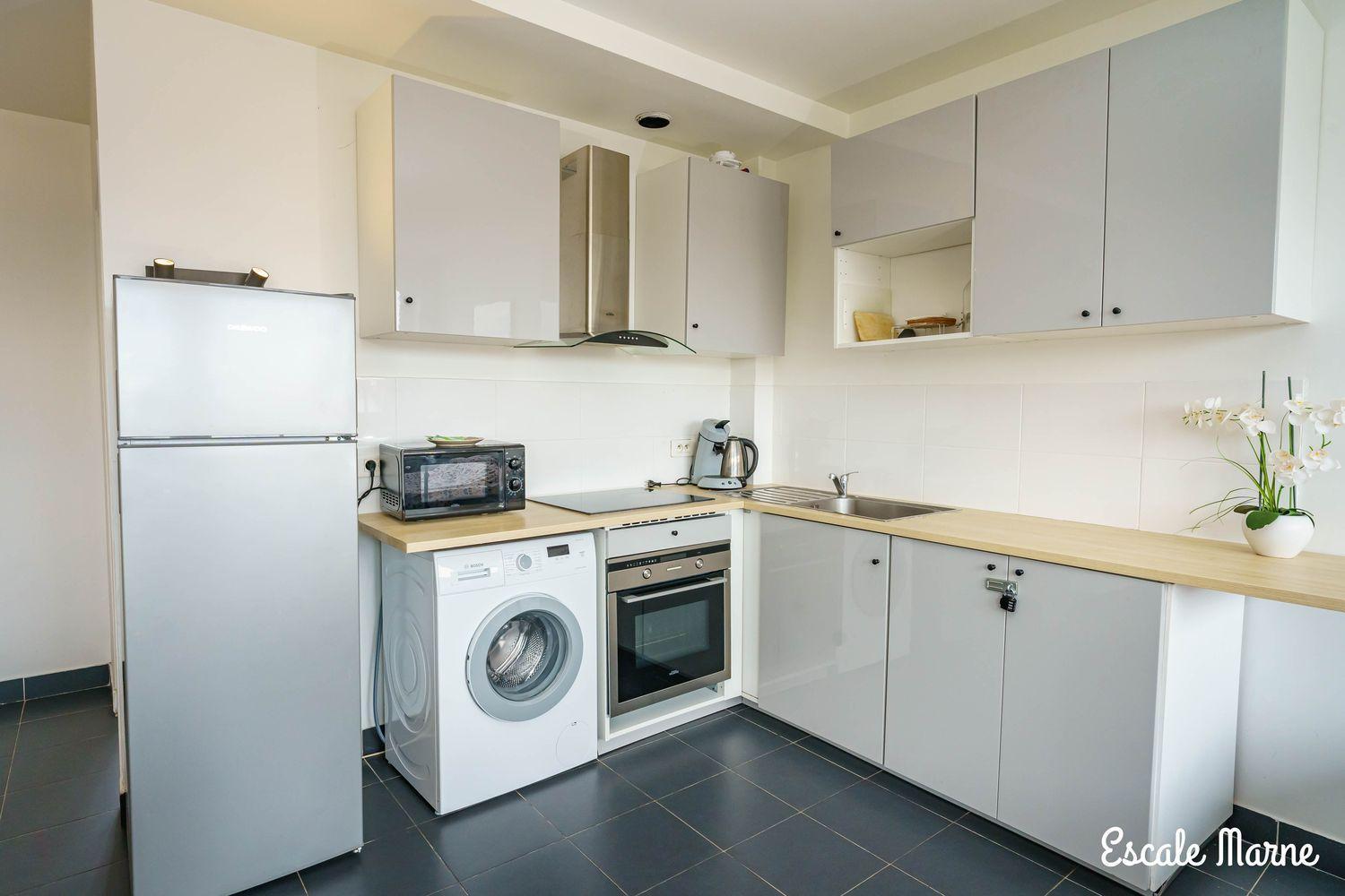 Escale-Marne Fr - 202 - Free Parking - Free Luggage Storage - All Equipped - Linen Included - Washing Machine - 10Mn Walk Metro 8 - Rer A - Panoramic View - From 1 To 14 Guests Мезонз-Альфор Екстер'єр фото